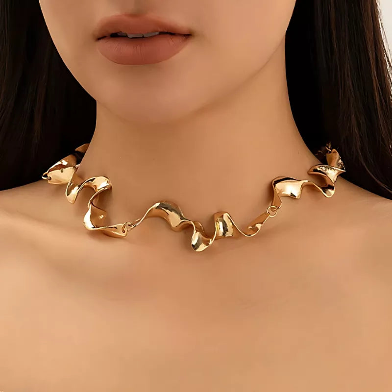 Colar Choker com Aro Irregular BellaWoman