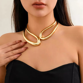 Colar Choker Grande Aberto com Linha Dupla BellaWoman