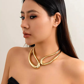 Colar Choker Grande Aberto com Linha Dupla BellaWoman