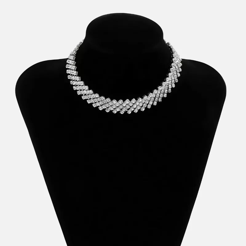 Gargantilha Choker Grande de Strass BellaWoman