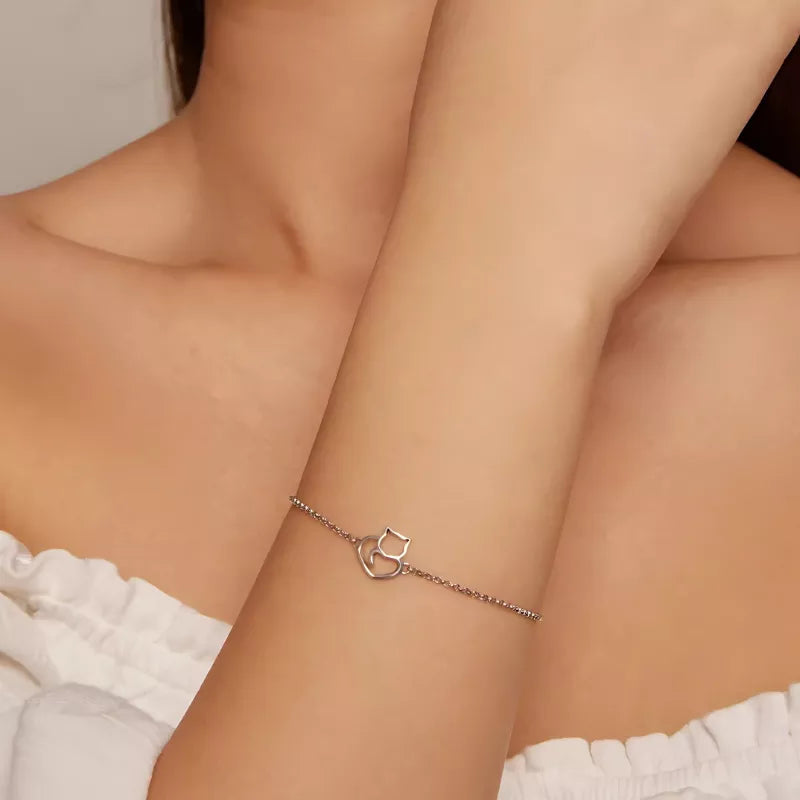 Pulseira de Prata Coração em Forma de Gato BellaWoman